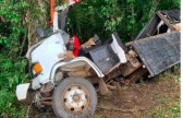 Saída de pista na BR-282 provoca 2 mortes em Herval d'Oeste