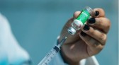 Aumento expressivo de casos de gripe faz vacinas chegarem antes em SC