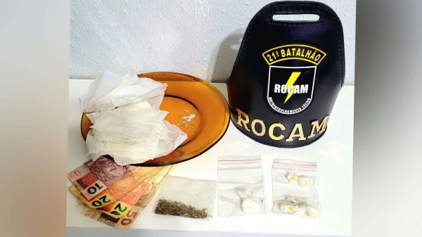 Polícia Militar prende três indivíduos por tráfico de drogas