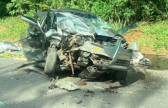 Mãe e filho morrem em acidente na BR-470
