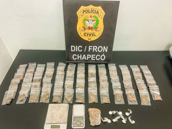 Polícia apreende mais de 350 porções de drogas prontas para venda durante operação