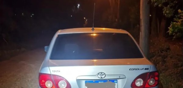 Polícia Militar recupera carro roubado durante assalto