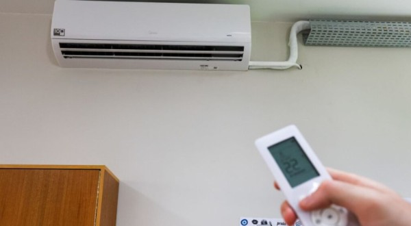 Santa Catarina atinge 100% das salas de aula climatizadas na rede estadual e se torna referência nacional