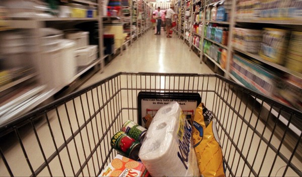 Governo descarta mudar prazo de validade para reduzir preço dos alimentos