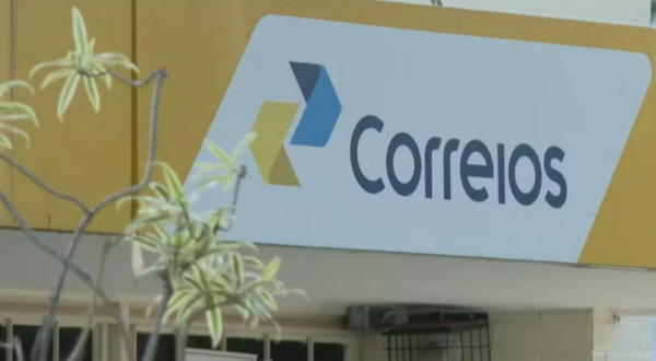 Trabalhadores dos Correios entram em greve por tempo indeterminado
