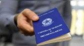 Pedidos de seguro-desemprego têm queda de 10,2% em 2021