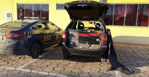 PRF apreende carro com 560 garrafas de vinho