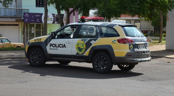 Homem é preso com veículo roubado na cidade de São Paulo