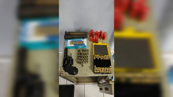 Polícia de Chapecó apreende armas e munições em Operação