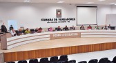 Projetos aprovados na Câmara alteram normas de parcelamento do solo, datas de envio das leis orçamentárias e idade de aposentadoria compulsória