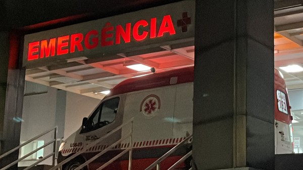Acidente entre duas motos deixa três pessoas feridas na Linha São Paulo