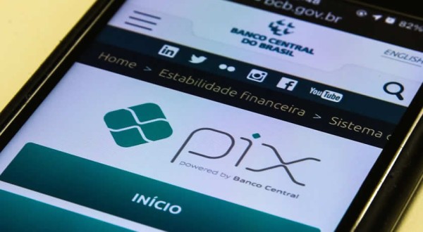 Pix completa 3 anos com mais de R$ 1 trilhão movimentado em SC