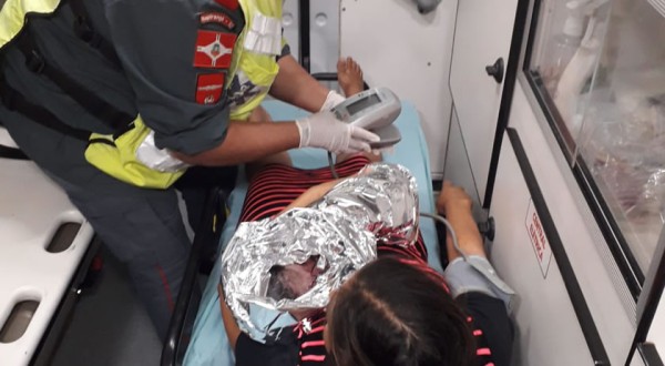 Bombeiros auxiliam gestante que teve parto prematuro em casa no interior no município