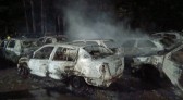 Incêndio atinge cerca de 20 veículos em pátio de apreendidos
