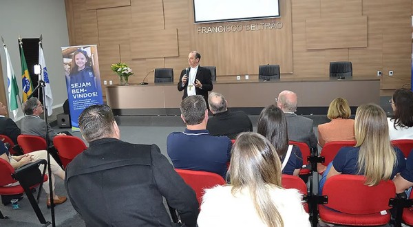 Na OAB, Escola Bosque Mananciais expõe sua proposta educacional