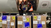 SC recebe lote com 72,5 mil doses de vacina da Pfizer