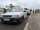 Carro furtado em Maravilha é recuperado em São Miguel do Oeste; suspeitos tentam novo furto