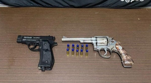 Homem é preso por ameaça e posse irregular de arma de fogo no interior