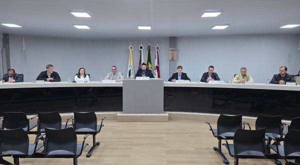 Câmara de Vereadores aprova 11 projetos por unanimidade durante sessão ordinária