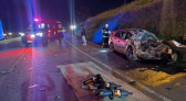 Jovem de 25 anos morre em grave acidente entre carro e carreta na BR-153