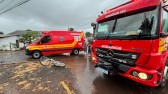 Motociclista foge após atropelar criança de 10 anos
