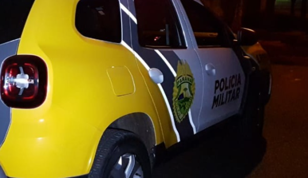 Homem é conduzido à delegacia após praticar ato obsceno em prédio residencial