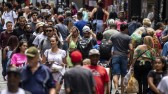 População brasileira cresce na metade do ritmo dos anos 2000, mostra Censo