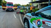 Motociclista sofre fratura exposta em colisão com placa de sinalização na Linha Barra do Guamerim