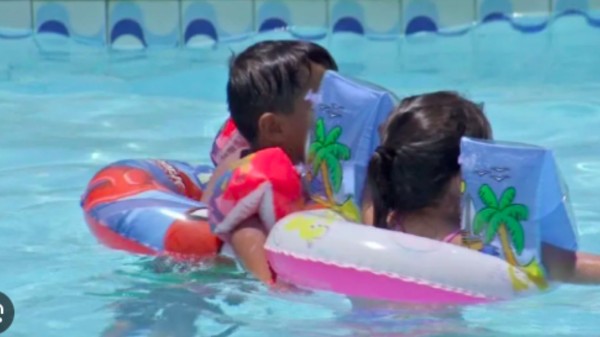 Verão, piscina e mar: 20% das vítimas de afogamento no Brasil são crianças