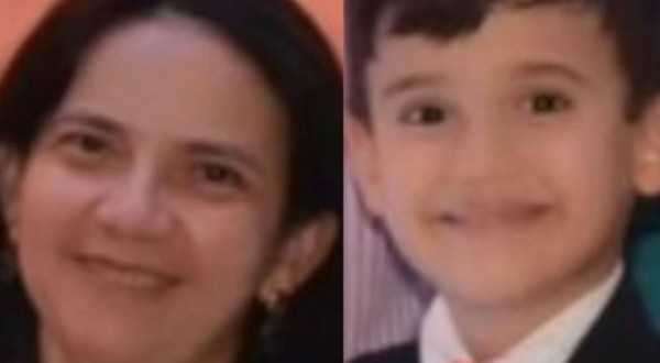 Adolescente de 13 anos mata mãe, irmão e fere pai em casa após ter o celular confiscado
