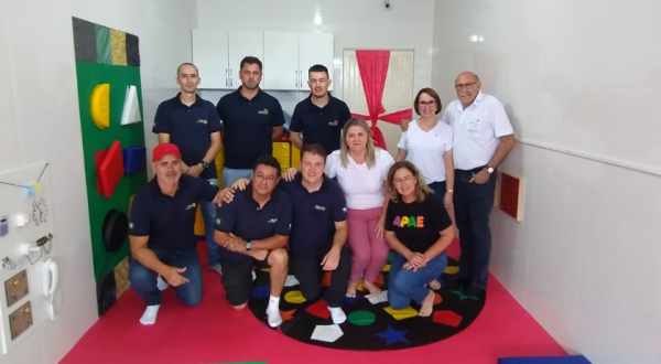 Sala Sensorial da APAE é inaugurada com a presença do governador do Rotary Club
