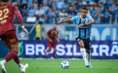 Grêmio perde para o Fluminense e se complica na luta por G-8 no Brasileirão