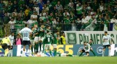 Palmeiras vence o Grêmio com gol relâmpago e encosta no líder Cruzeiro