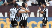 Arthur Cabral marca três, Botafogo vence o Corinthians e empurra rival para o Z4