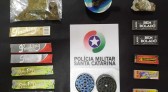 PM lavra TC para dois homens por posse de drogas