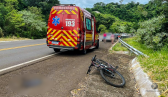 Ciclista fica gravemente ferida em queda na BR-282 entre SMOeste e Paraíso