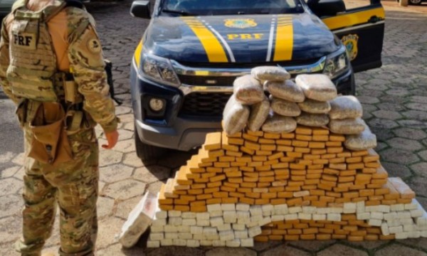 Em 36 horas, PRF apreende mais de 660 kg de maconha em rodovias catarinenses