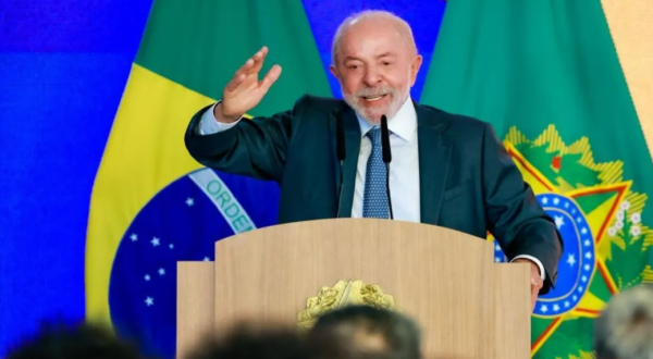 Lula cogita criar Ministério do Idoso em eventual quarto mandato