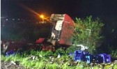 Acidente entre caminhões em Ponte Serrada deixa três feridos