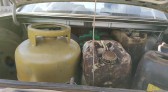 PM apreende veículo com 300 litros de gasolina e três botijões de gás trazidos da Argentina