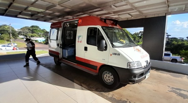 Mulher é esfaqueada no Bairro Cohab após ser abordada por agressor com facão