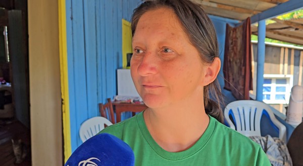 Campanha solidária arrecada mais de R$ 1 mil para mãe de menina de 10 anos em tratamento renal