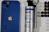Polícia Civil apreende celular, munições e granada de gás