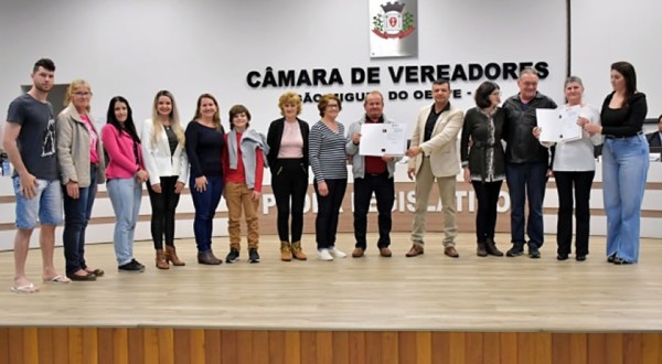 Projeto denomina de Adelino Manto rodovia de acesso à Linha Fátima