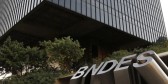 Lucro do BNDES cai 45% no 1º semestre e recua para R$ 3,7 bilhões