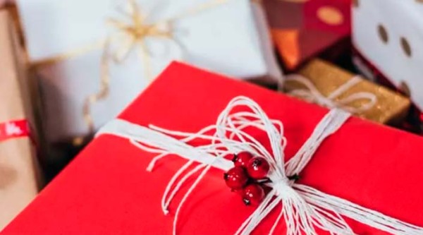 Catarinenses pretendem desembolsar em média R$ 528 com compras do Natal, aponta pesquisa