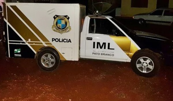Homem mata pai de 62 anos com machadada na cabeça