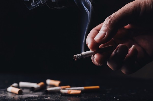 Epidemia mundial do tabagismo: cigarros matam 8,3 milhões de pessoas por ano, diz OMS