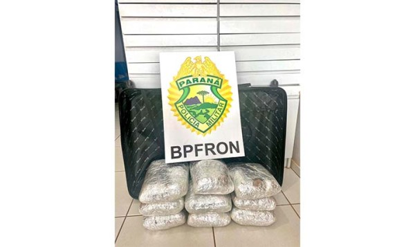 BPFRON apreende droga em ônibus
