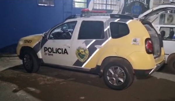 Polícia Militar prende quatro homens com mandados de prisão